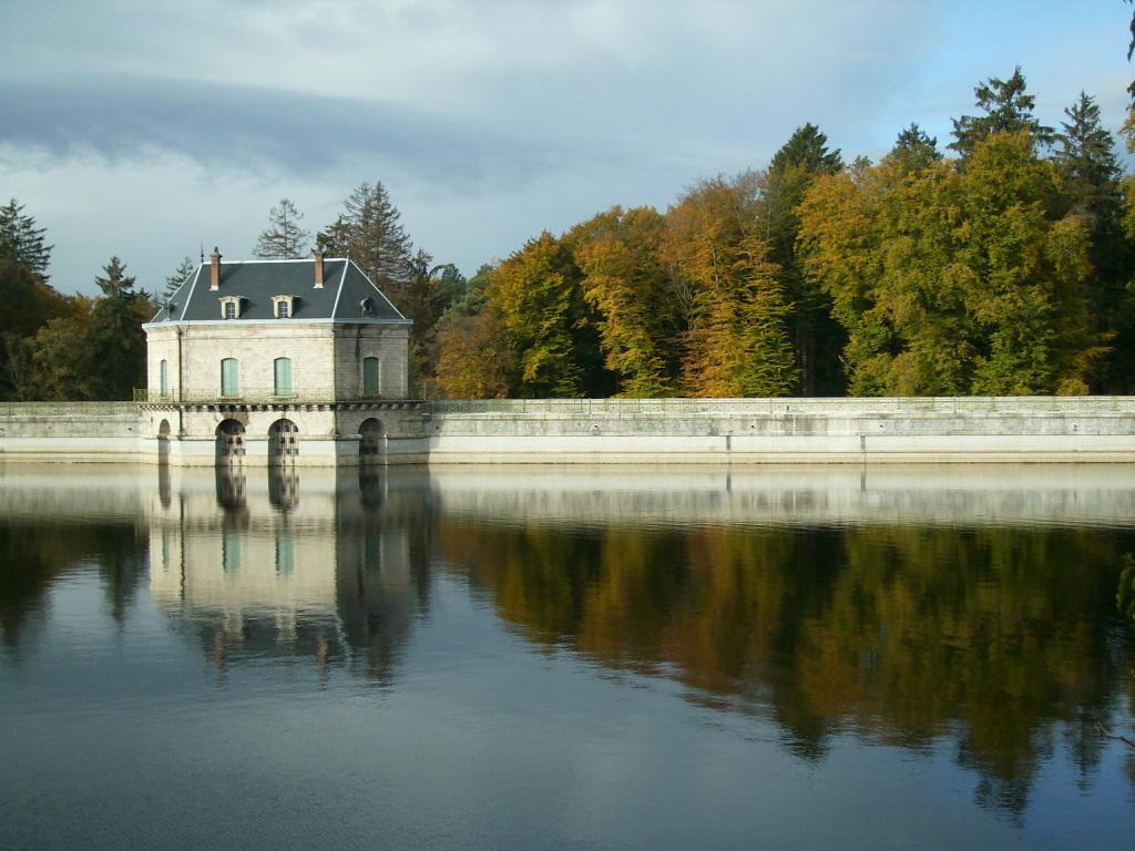 Chalet Du Montal Dun-les-Places Bagian luar foto